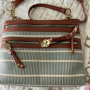 9x12 x1 Spartina bag. Beautiful retired blue and white bag